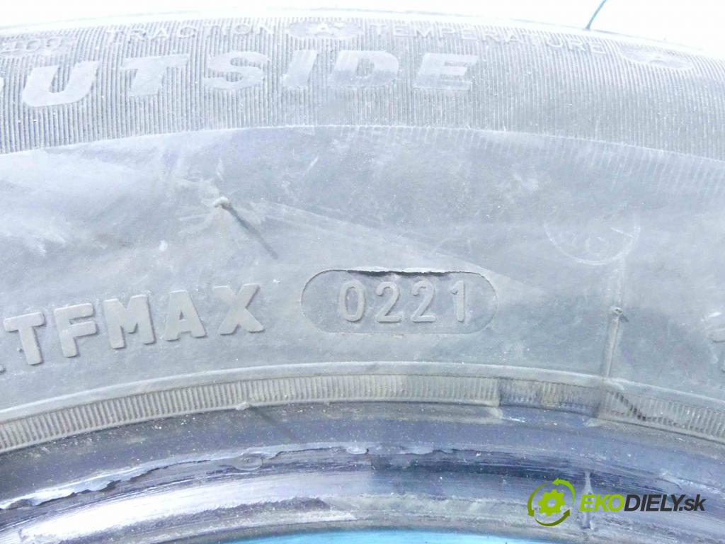 Peugeot 206 2.0 HDI 90 HP manual 66 kW 1997 cm3 3- Pneumatika: para 2 kusy