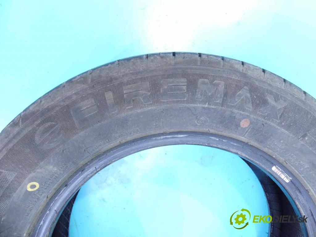 Peugeot 206 2.0 HDI 90 HP manual 66 kW 1997 cm3 3- Pneumatika: para 2 kusy