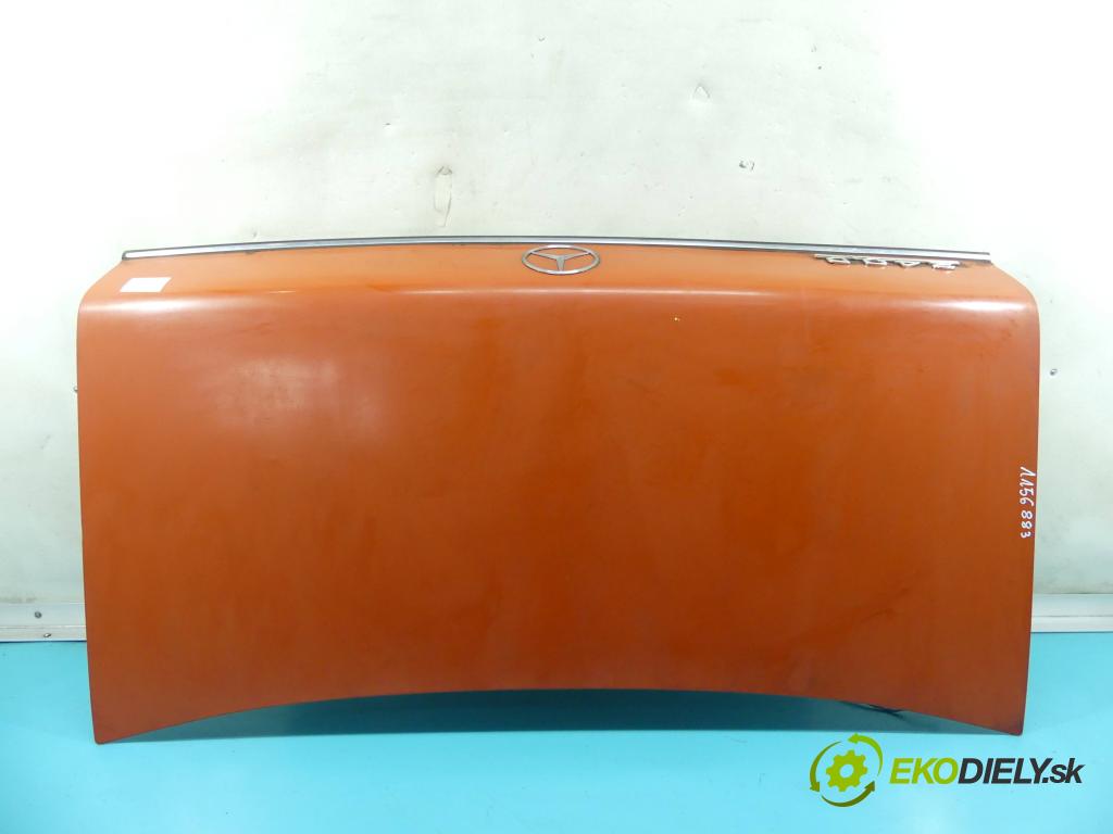 Mercedes 123 2,4.0 72 hp manual 53 kW 2350 cm3 4- zadní kufrové dveře  (Zadní kapoty)