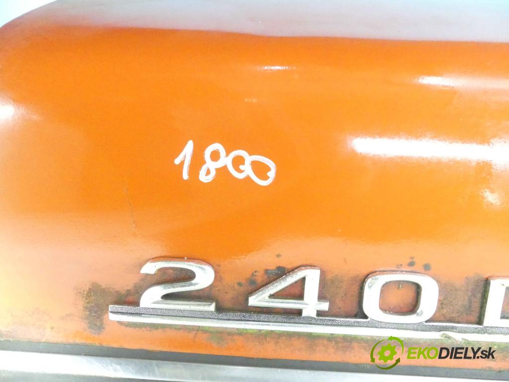 Mercedes 123 2,4.0 72 hp manual 53 kW 2350 cm3 4- zadní kufrové dveře  (Zadní kapoty)