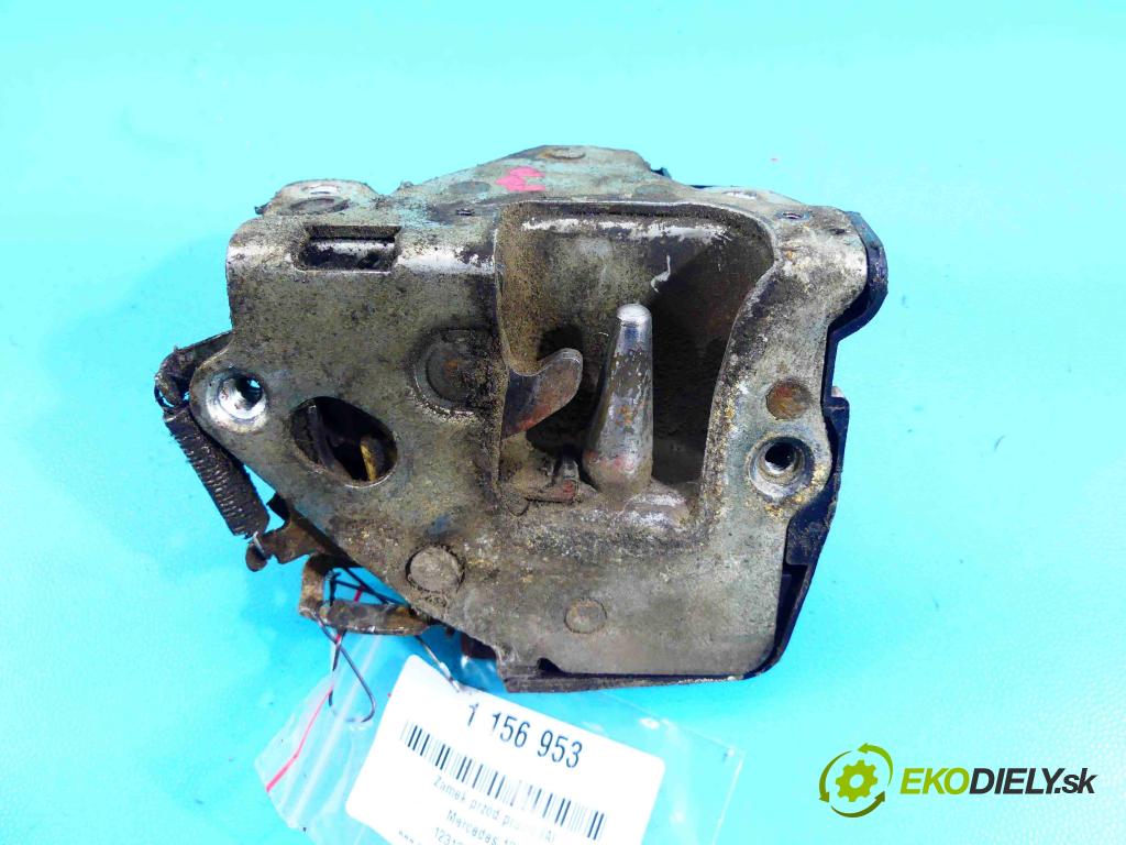Mercedes 123 2,4.0 72 hp manual 53 kW 2350 cm3 4- zámek přední pravý 