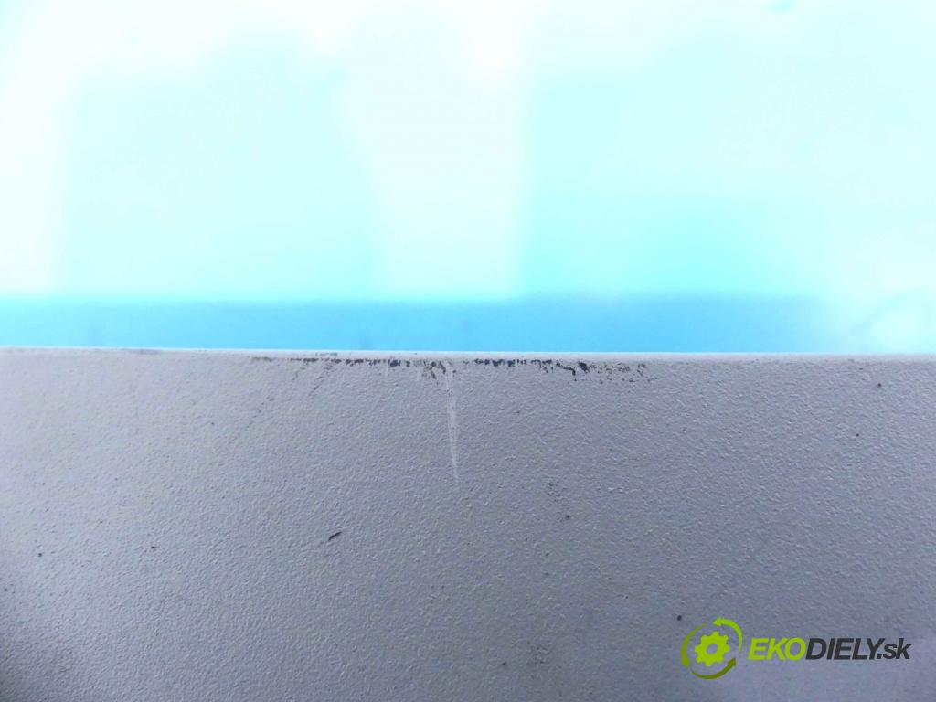 Volvo V50 2.0d 136 HP manual 100 kW 1997 cm3 5- roleta 351910-0974 (Rolety kufra)