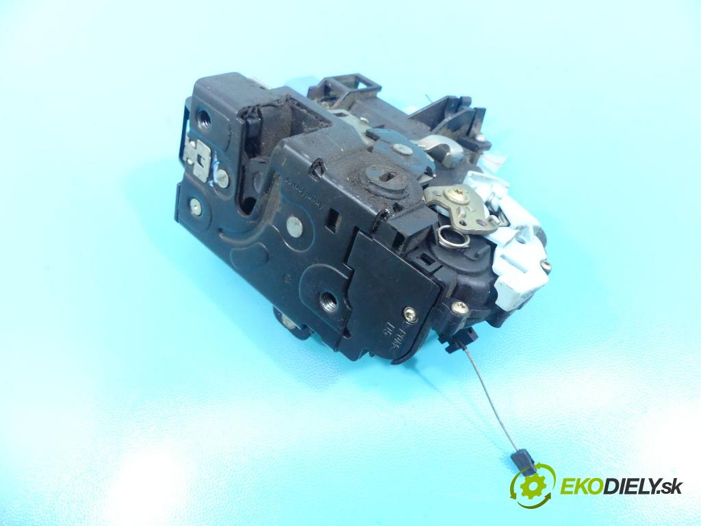 Seat Toledo III 2004-2009 1.6 MPi: 102 hp manual 75 kW 1595 cm3 5- zámek zadní pravý 7L0839016