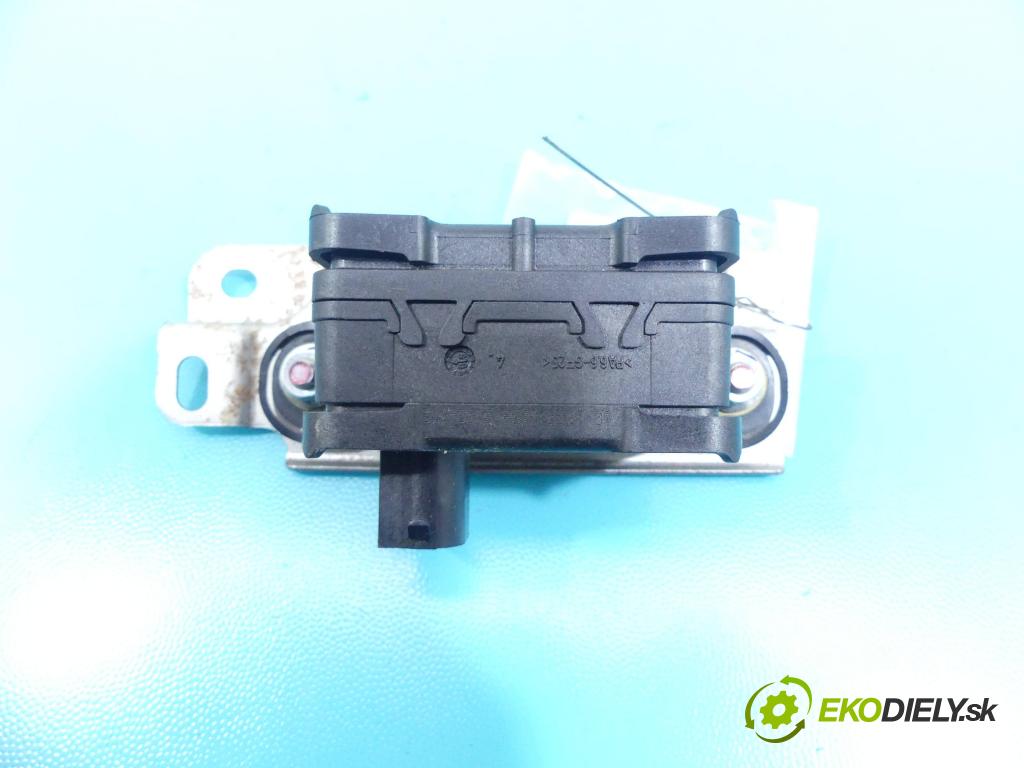 Mitsubishi Lancer VIII 2007-2016 1.8 16V 143 hp manual 105 kW 1798 cm3 5- snímač ESP 4670A281
