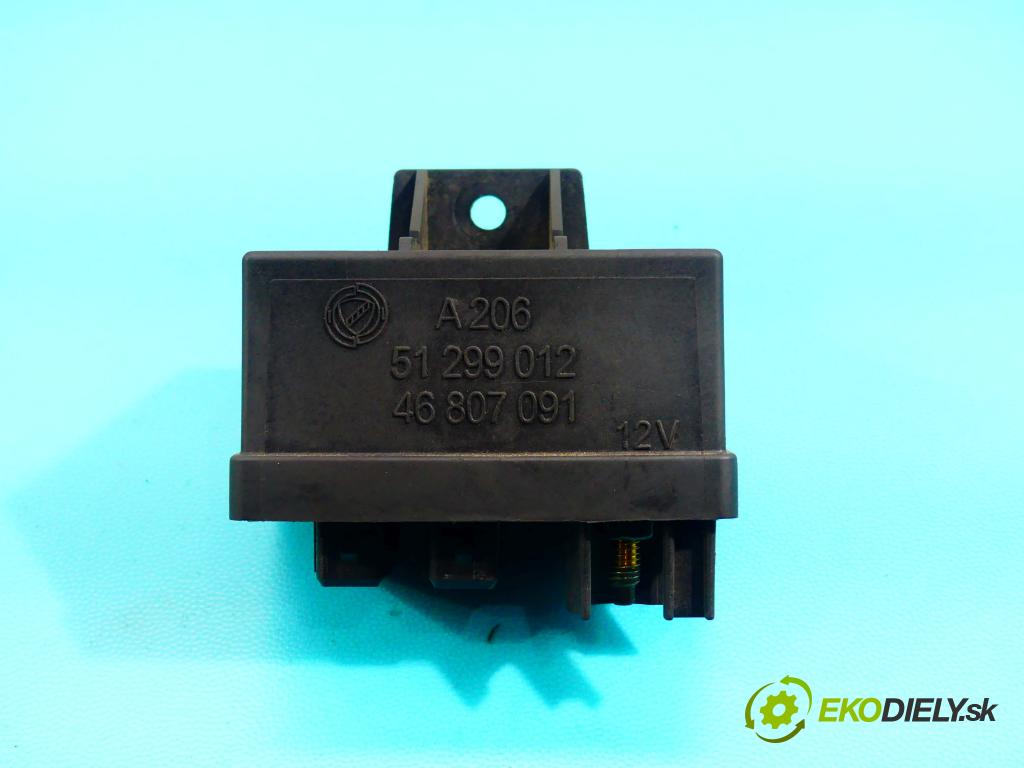 Fiat Stilo 1.9 JTD 116 hp manual 85 kW 1910 cm3 5- relé 51299012 (Relé)