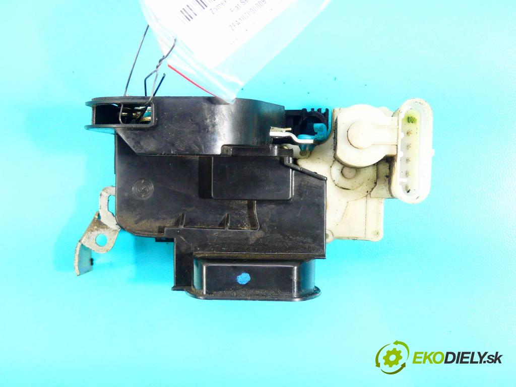 Fiat Seicento 1.1 54 hp manual 40 kW 1108 cm3 3- zámek přední pravý