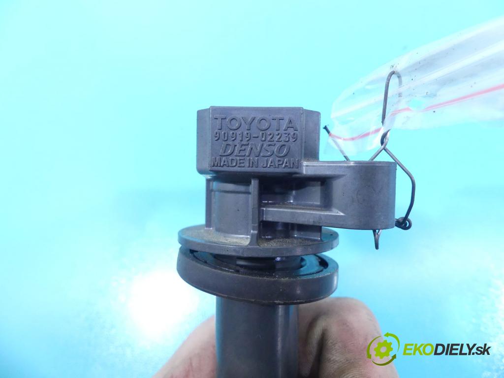 Toyota Auris I 2006-2013 1.4 VVT-i: 97KM manual 71 kW 1398 cm3 5- cievka zapaľovacia 90919-02239 (Zapaľovacie cievky, moduly)
