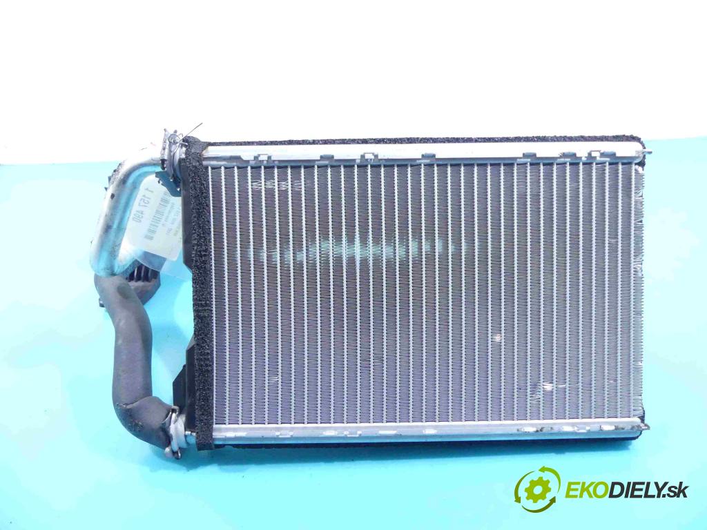 Bmw 1 E87 2004-2011 2.0d 116 HP manual 85 kW 1995 cm3 5- radiator  (Radiátory kúrenia)
