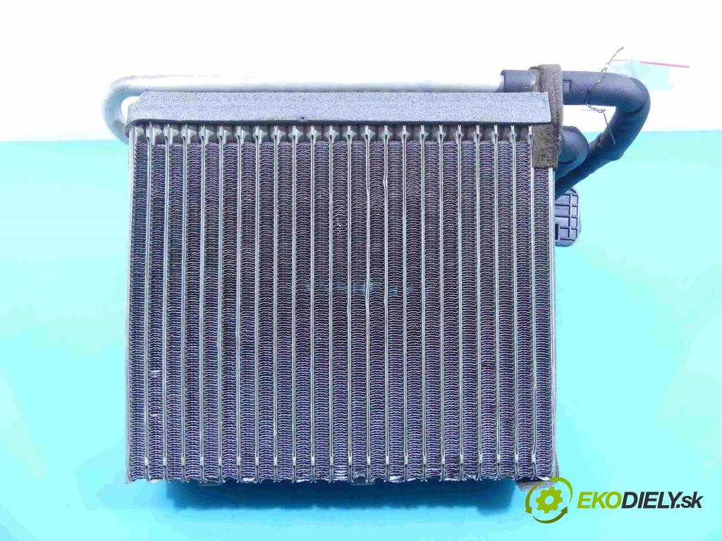 Ford C-Max II 2010-2019 1.6b 105 HP manual 77 kW 1596 cm3 5- radiator AV6N-19849-AB (Radiátory kúrenia)