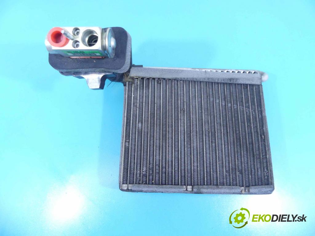 Ford C-Max II 2010-2019 1.6b 105 HP manual 77 kW 1596 cm3 5- radiator AV6N-19849-AB (Radiátory kúrenia)