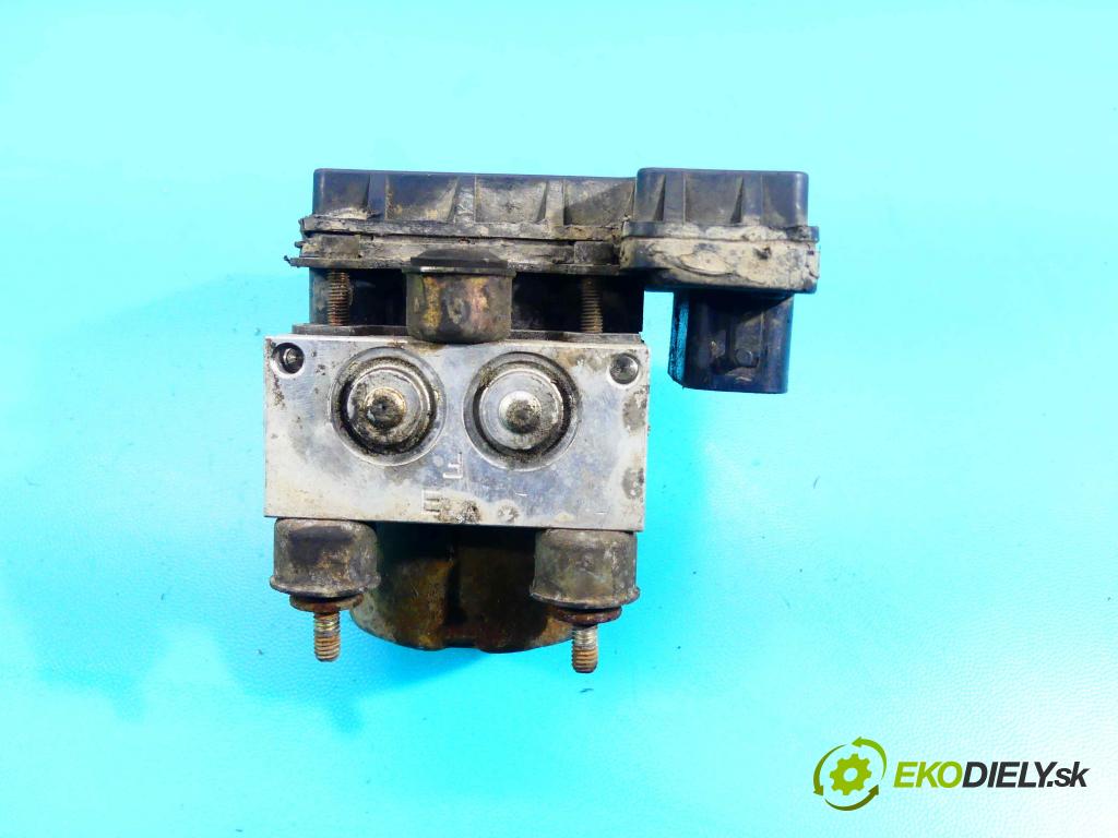 Mazda 626 2.0 16V 116 HP manual 85 kW 1991 cm3 5- čerpadlo abs 2056657436-0813 (Pumpy ABS)