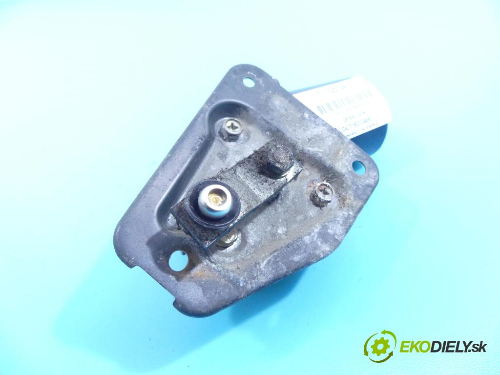Daihatsu Cuore 1.0 12V 55 HP manual 40,5 kW 989 cm3 5- motor stieračov predné 85120-97204