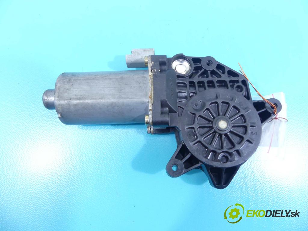 Citroen Berlingo I 1996-2008 1.4b: 75 hp manual 55 kW 1360 cm3 5- mechanismus stahování přední levý 0130821915