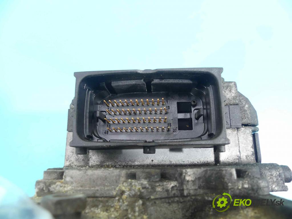 Opel Zafira A 1999-2005 2.0 DTI 101 hp manual 74 kW 1995 cm3 5- čerpadlo vstřikovací 0470504203 (Vstřikovací čerpadla)