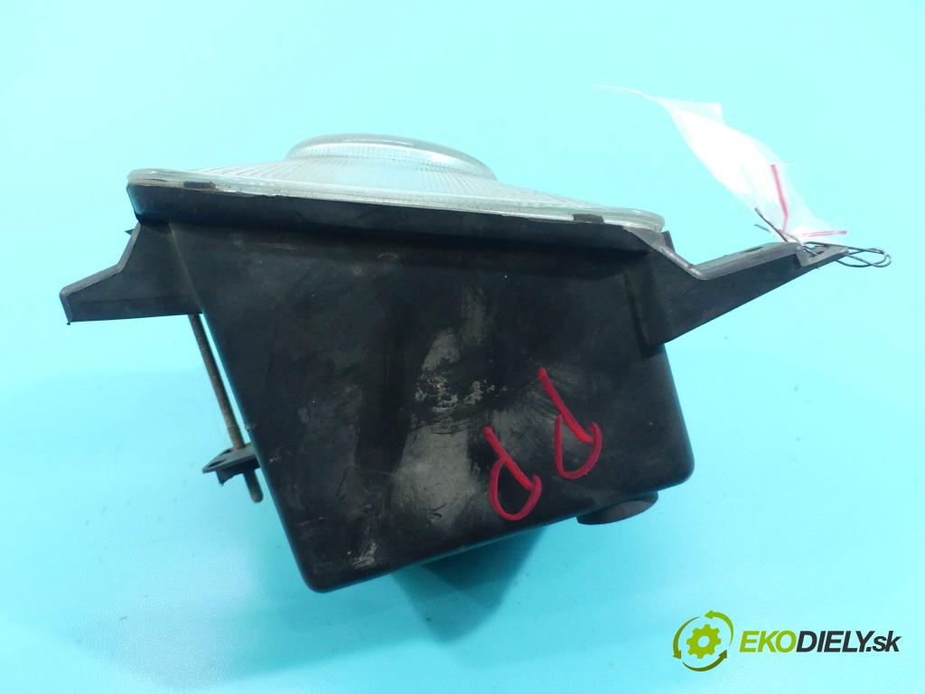 Opel Corsa C 2000-2006 1.7 dti 75 HP manual 55 kW 1686 cm3 3- Halogen pravý  (Ostatné)