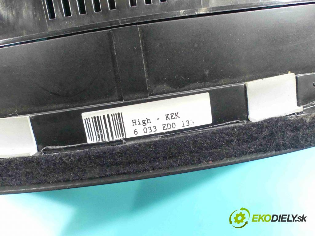 Audi A4 B7 2004-2008 3.0 TDI 204 HP automatic 150 kW 2967 cm3 5- prístrojovka/ budíky  (Prístrojové dosky, displeje)