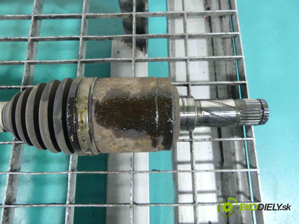 Volvo XC60 I 2008-2017 2.4d 205hp automatic 151 kW 2400 cm3 5- poloos ľavé  (Poloosy)