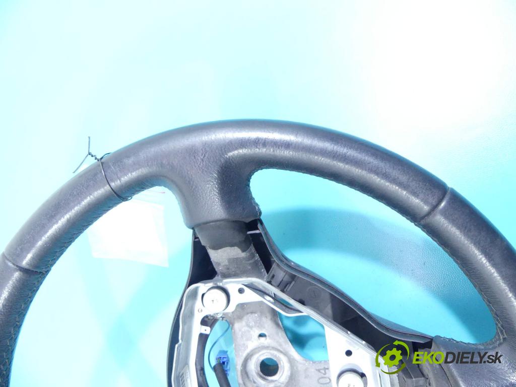 Toyota Yaris I 1999-2005 1.3 VVTI 87 HP manual 64 kW 1298 cm3 5- volant  (Volanty)