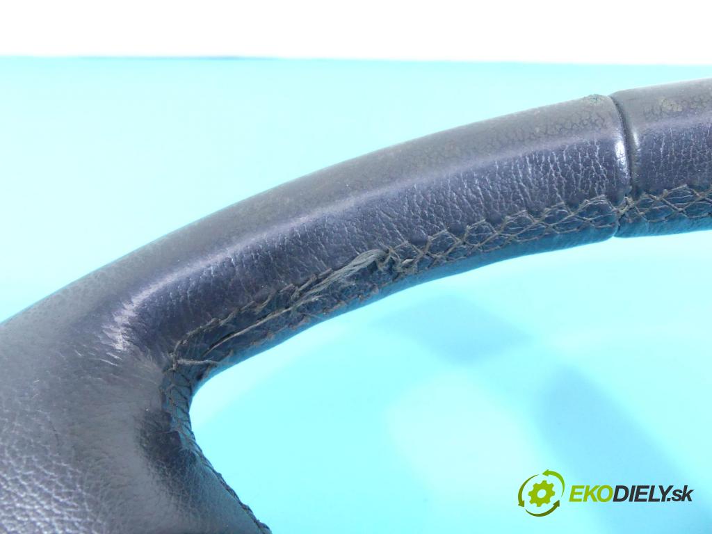 Toyota Yaris I 1999-2005 1.3 VVTI 87 HP manual 64 kW 1298 cm3 5- volant  (Volanty)