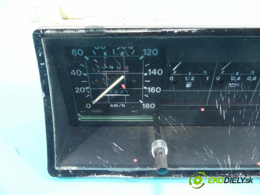 Fs lublin Lublin 2.4 TD 70 HP manual 51,5 kW 2417 cm3 5- prístrojovka/ budíky (Prístrojové dosky, displeje)