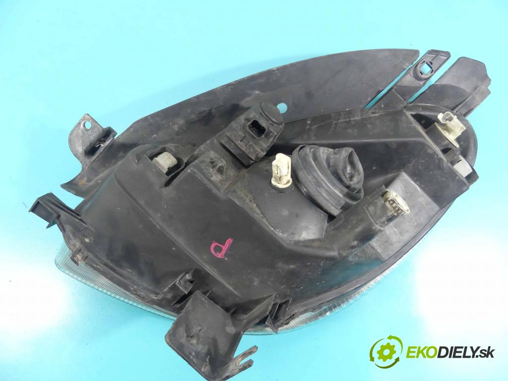 Citroen Xsara Picasso 1,8.0 16V 116 HP manual 85 kW 1749 cm3 5- Reflektor: pravý 89300205 (Pravé)