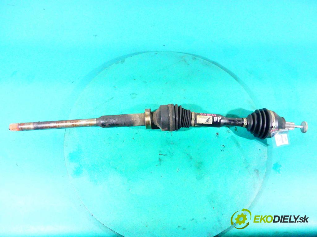 Volvo XC60 I 2008-2017 2.4d 205hp automatic 151 kW 2400 cm3 5- poloos pravé P3127254 (Poloosy)