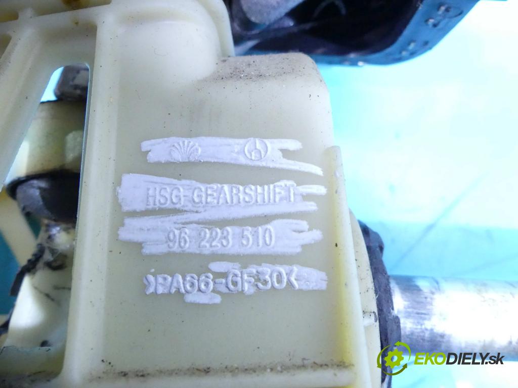 Daewoo Leganza 2.0 16V 133 HP manual 98 kW 1998 cm3 4- Páka: Změny: stupeň,rýchlosť 96223510 (Rýchlostné páky / kulisy)