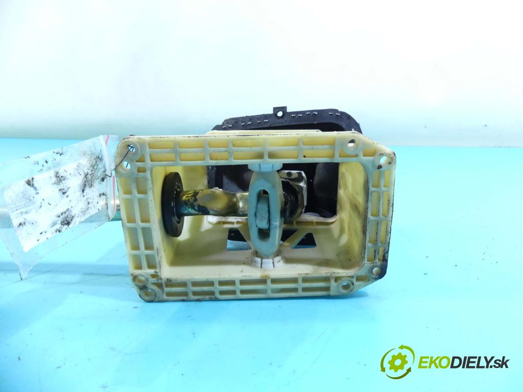 Daewoo Leganza 2.0 16V 133 HP manual 98 kW 1998 cm3 4- Páka: Změny: stupeň,rýchlosť 96223510 (Rýchlostné páky / kulisy)