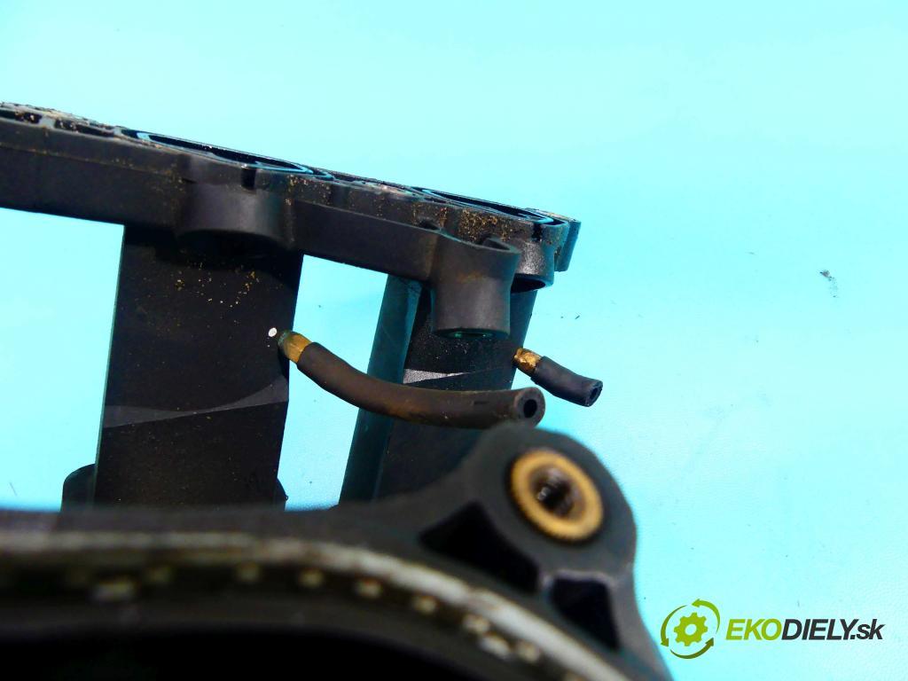 Chrysler Pt cruiser 1.6 16V 116 HP manual 85 kW 1598 cm3 5- zvod nasávací 04693163AB (Sacie potrubia)