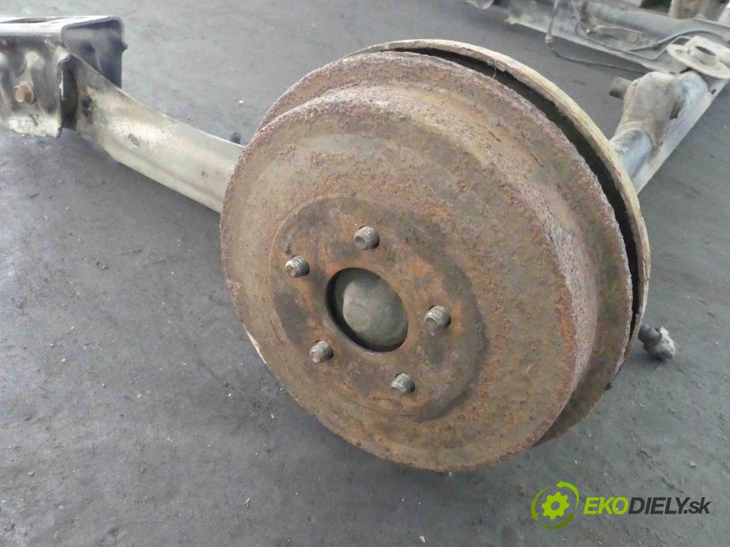 Chrysler Pt cruiser 1.6 16V 116 hp manual 85 kW 1598 cm3 5- zadní výztuha