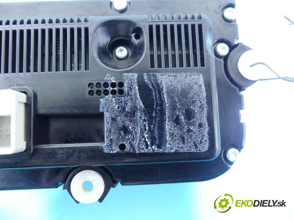 Skoda Octavia II 2004-2013 2.0 TDI 140 HP manual 103 kW 1968 cm3 5- panel kúrenia