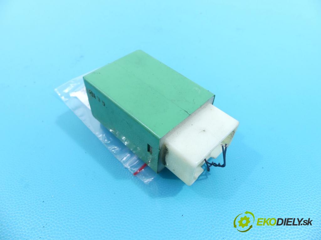 Ford Ranger IV 98-11 2.5 TDCI 143 HP manual 105 kW 2500 cm3 5- Relé: BG2M67830 (Relé)