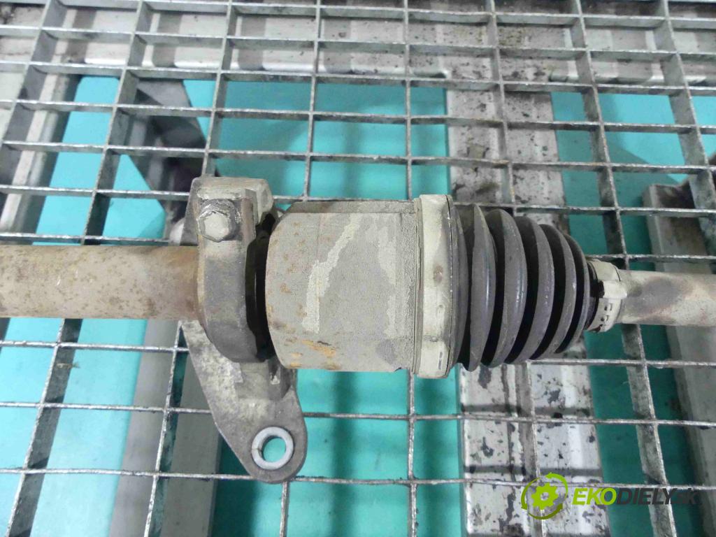 Renault Fluence 1.5 DCI 106 HP manual 78 kW 1461 cm3 4- poloos pravé 391000128R (Poloosy)