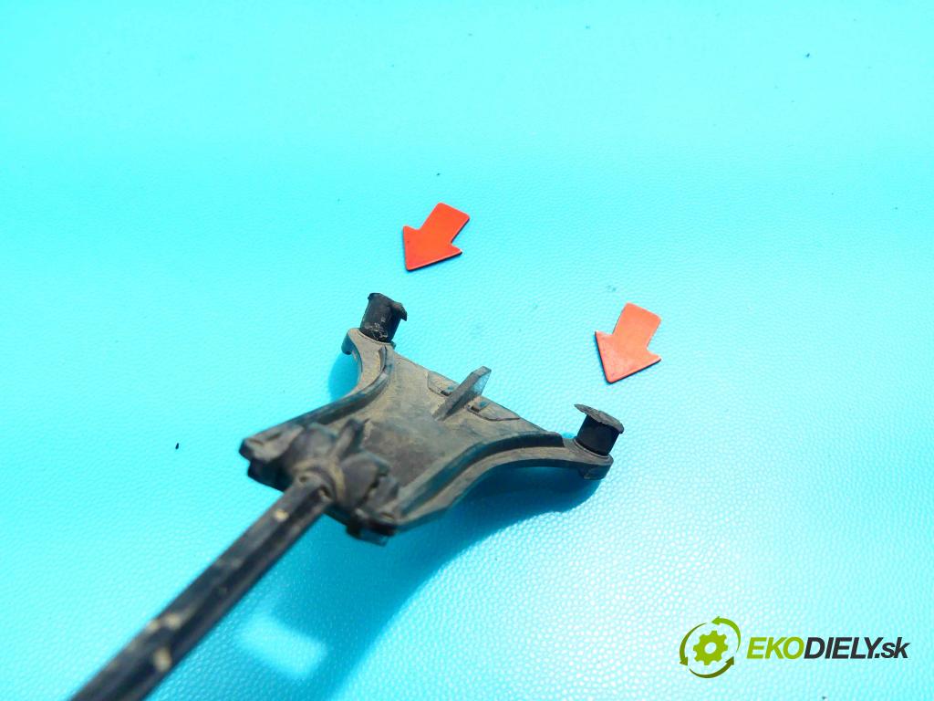 Land rover Freelander II 2006-2014 2.2 TD4 160 HP manual 118 kW 2179 cm3 5- Reflektor: pravý 6H52-13W029-EC (Pravé)