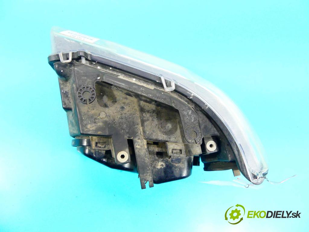 Land rover Freelander II 2006-2014 2.2 TD4 160 HP manual 118 kW 2179 cm3 5- Reflektor: pravý 6H52-13W029-EC (Pravé)