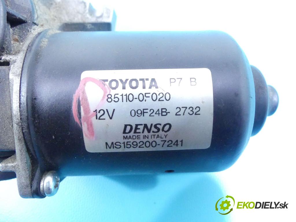 Toyota Corolla Verso II 2004-2009 1.6 VVT-i: 110 HP manual 81 kW 1598 cm3 5- motor stieračov predné 85110-0F020