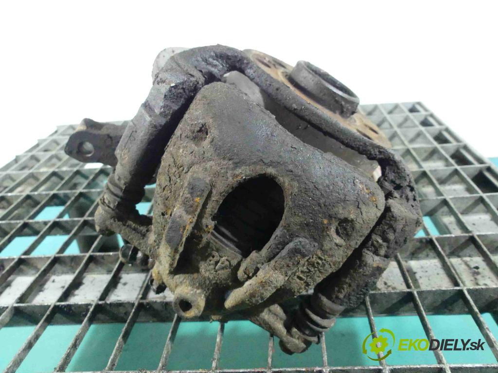 Opel Corsa C 2000-2006 1.0 12v 58 HP manual 43 kW 973 cm3 3- brzdič predné ľavý  (Ostatné)