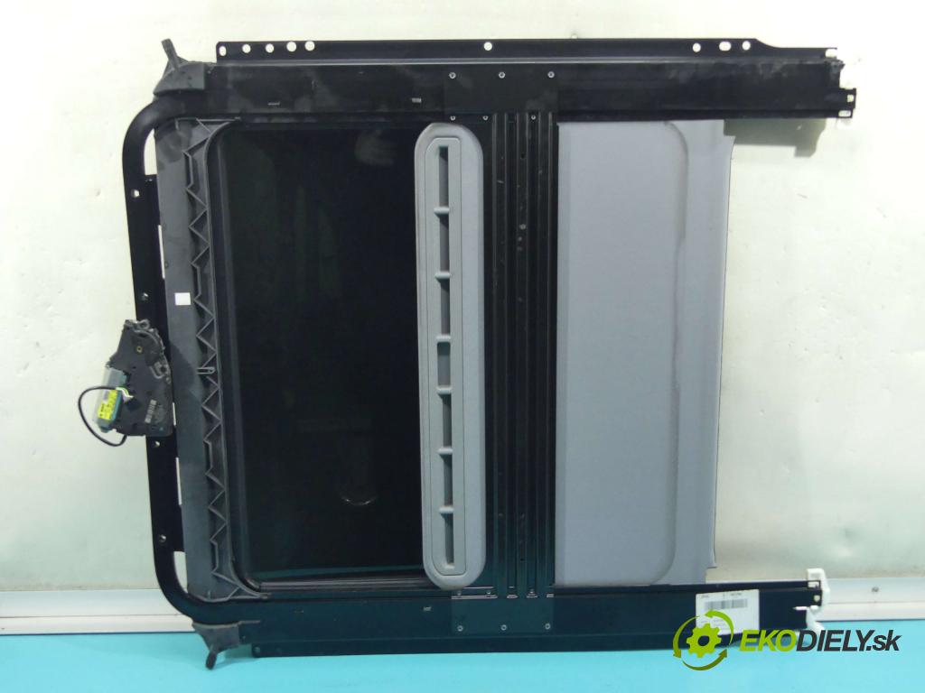 Porsche Cayenne I 2002-2010 4.5 V8 340KM automatic 250 kW 4511 cm3 5- Střešní okno: 7L0877041 (Okna karoserie)