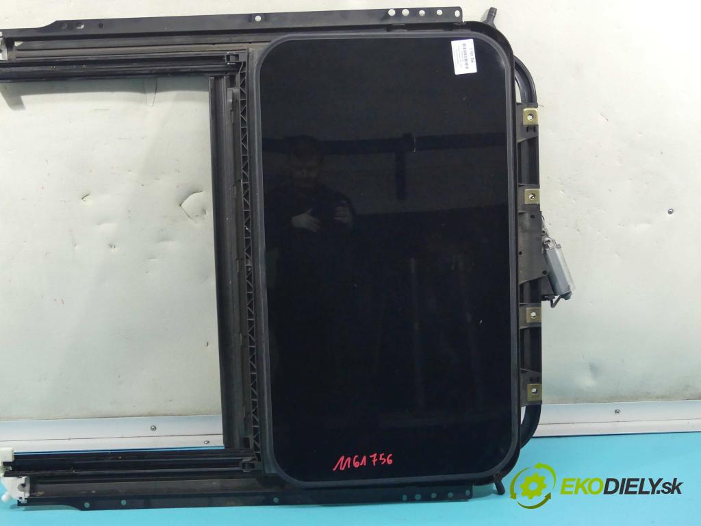 Porsche Cayenne I 2002-2010 4.5 V8 340KM automatic 250 kW 4511 cm3 5- Střešní okno: 7L0877041 (Okna karoserie)