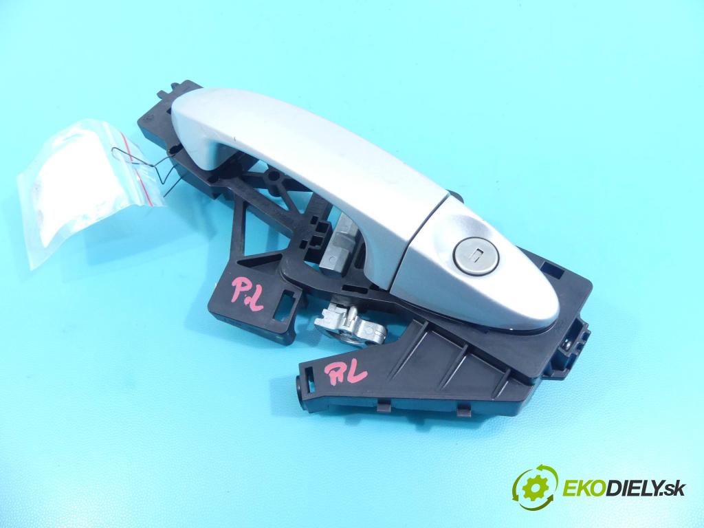 Ford B-Max 1.5 TDCI 75 HP manual 55 kW 1499 cm3 5- rukoväť predné ľavé mimo:  (Vonkajšie predné ľavé)