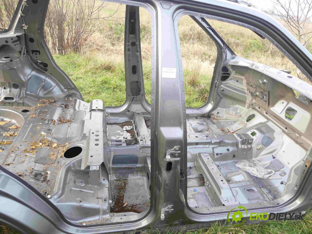 Land rover Freelander II 2006-2014 2.2 TD4 160 hp manual 118 kW 2179 cm3 5- práh pravý  (Ostatní)