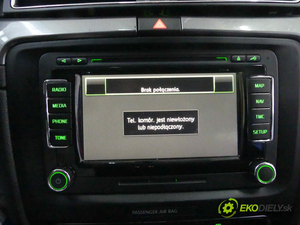 Skoda Superb II 2008-2015 2.0 tdi 170 HP automatic 125 kW 1968 cm3 5- Radio továreň: 3T0035680S