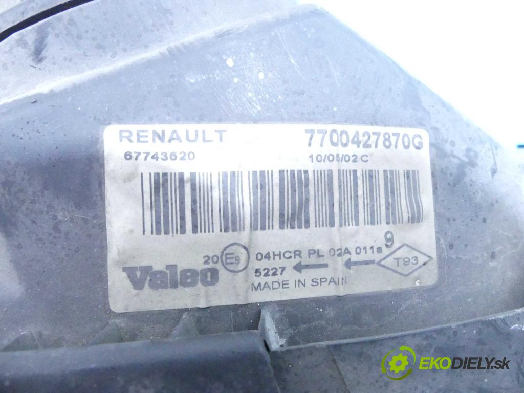 Renault Megane I 1995-2003 1.6 16v 107 HP manual 79 kW 1598 cm3 5- Reflektor: pravý 7700427870G (Pravé)