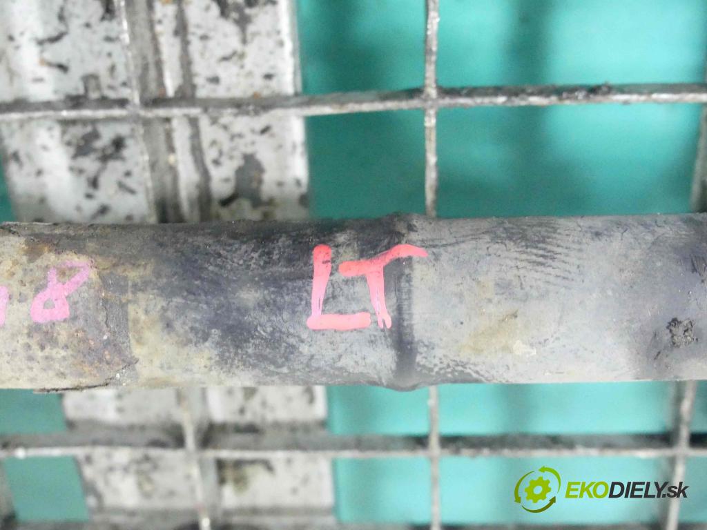 Porsche Cayenne I 2002-2010 4.5 V8 340KM: automatic 250 kW 4511 cm3 5- poloos ľavé  (Poloosy)