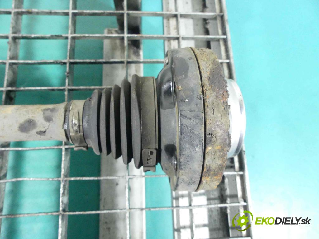 Porsche Cayenne I 2002-2010 4.5 V8 340KM: automatic 250 kW 4511 cm3 5- poloos ľavé  (Poloosy)