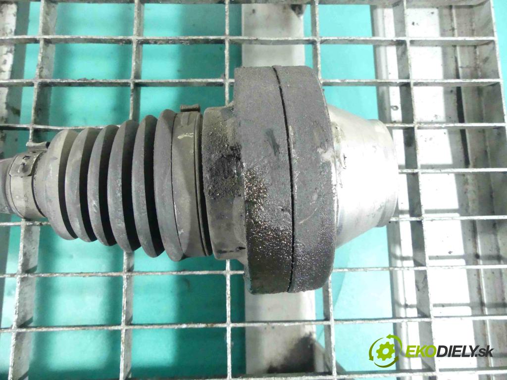 Porsche Cayenne I 2002-2010 4.5 V8 340KM: automatic 250 kW 4511 cm3 5- poloos ľavé 7L0407271A (Poloosy)