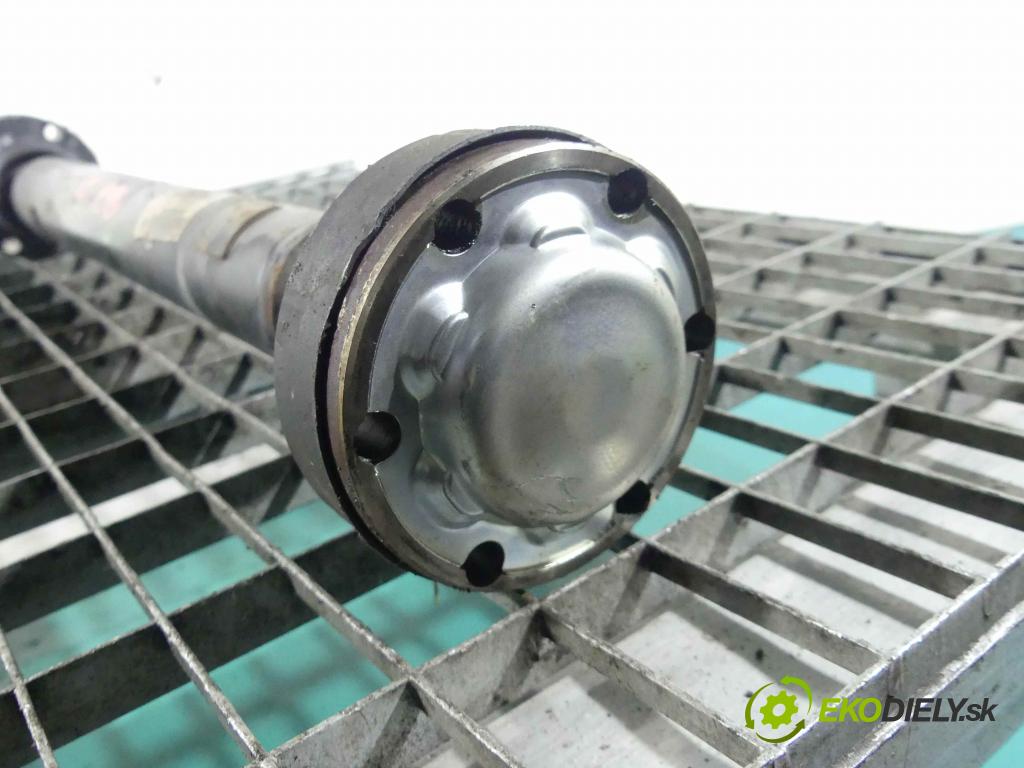 Porsche Cayenne I 2002-2010 4.5 V8 340KM: automatic 250 kW 4511 cm3 5- Hřídel: jízda: 7L0521101A (Kardaňové hriadele)