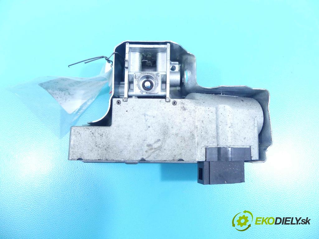 Porsche Cayenne I 2002-2010 4.5 V8 340KM: automatic 250 kW 4511 cm3 5- Blokáda: řízení: 4E0905852C (Ostatné)