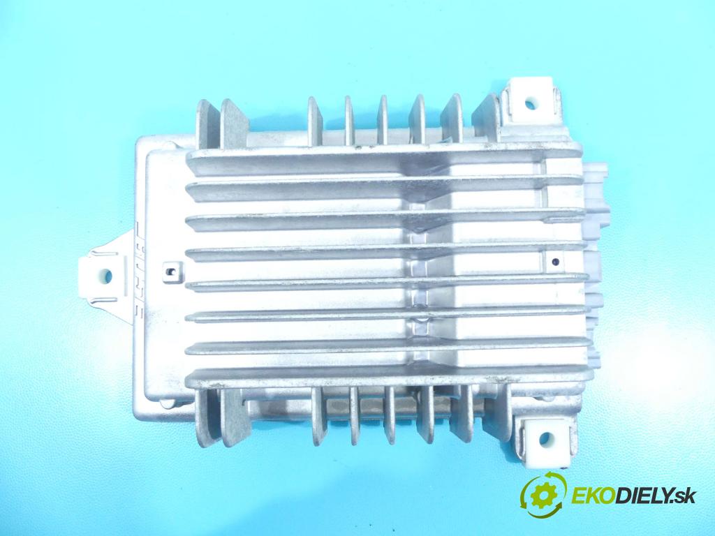 Cadillac BLS 05-10 2.0 T 175 HP manual 129 kW 1998 cm3 4- Zesilovač: 12760586 (Zosilňovače)