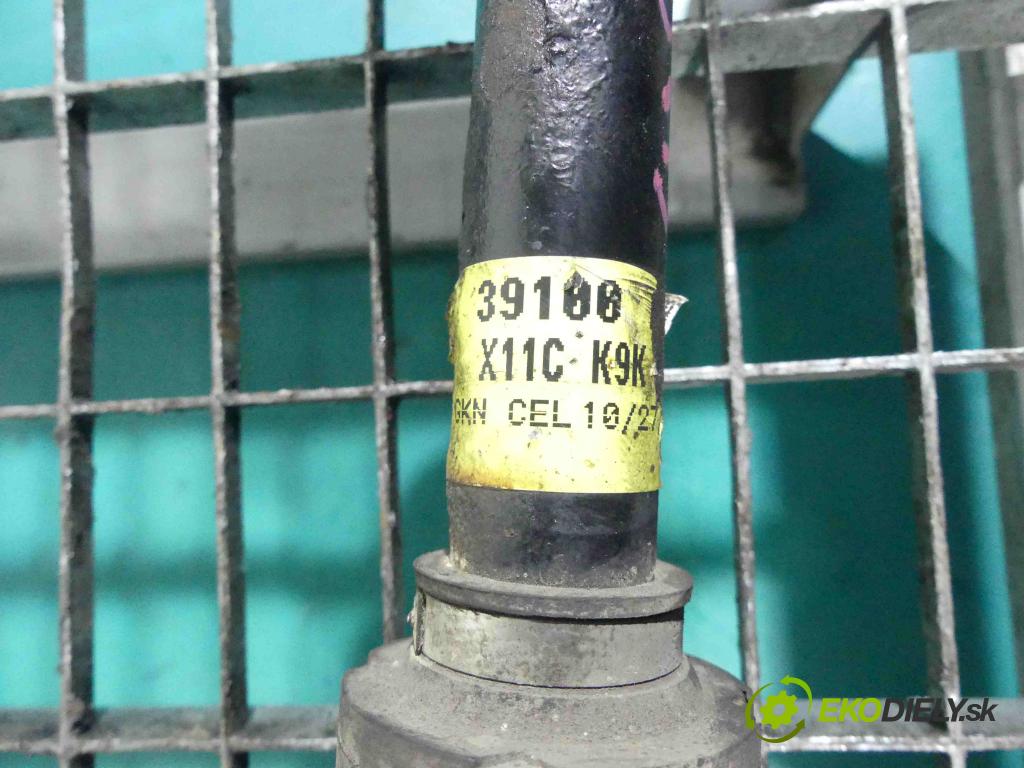 Nissan Tiida 1.5 dci 106 HP manual 78 kW 1461 cm3 5- poloos pravé 39100 (Poloosy)